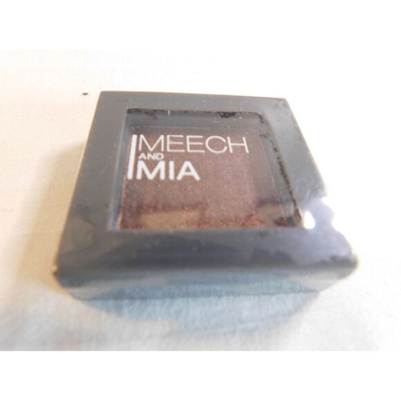 Makeup Set of 3 Eye Shadows All New In Box - Picture 4 of 7